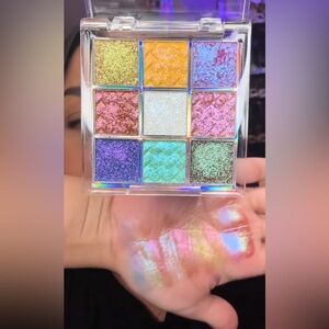 CHARMACY MILANO MULTICHROMES EYESHADOW PALETTE #02 - BRAND NEW in the box!